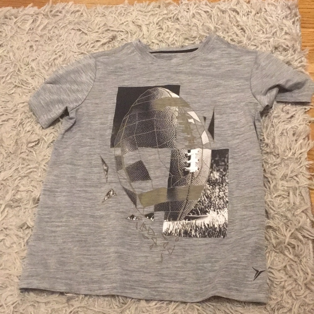 Grey active shirt boy size8 with football on it
